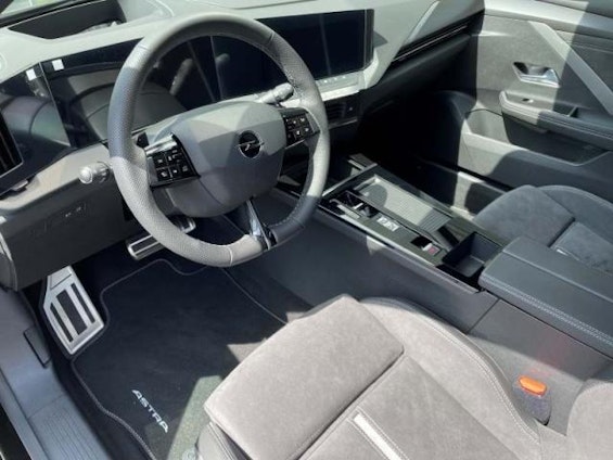 Vehicle image 7 Vehicle image 7