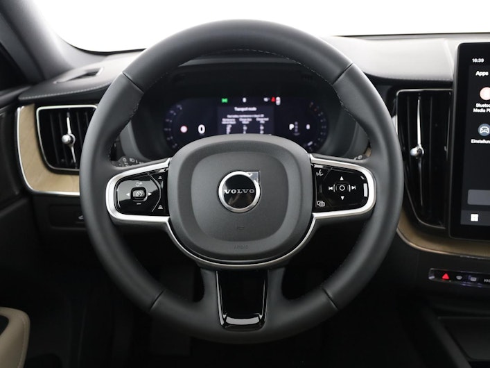 image du véhicule VOLVO XC60