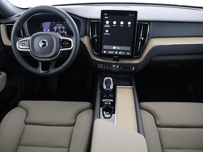 image du véhicule VOLVO XC60