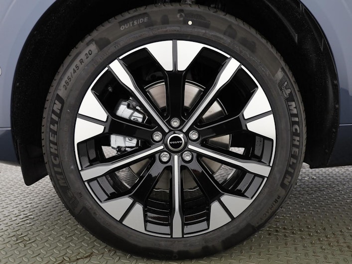 image du véhicule VOLVO XC60