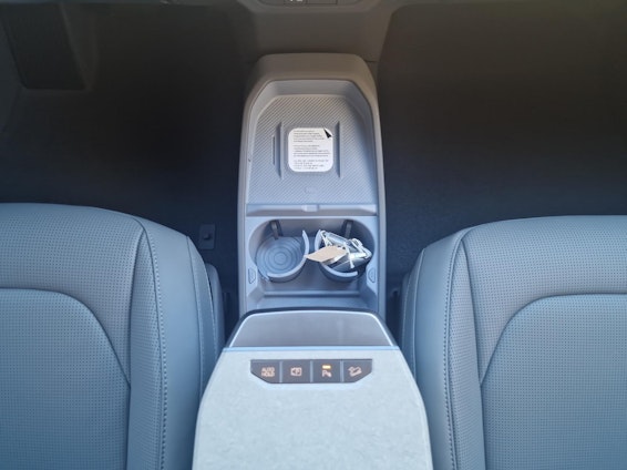 Vehicle image 5 Vehicle image 5