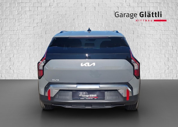 Vehicle image 23 Vehicle image 23