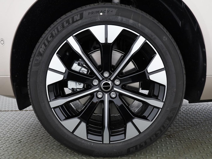 image du véhicule VOLVO XC60