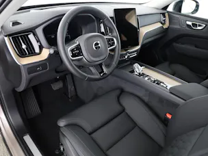 Volvo XC60 2.0 B5 MH Ultra Dark AWD