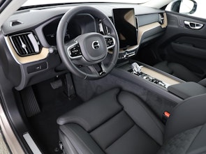 image du véhicule VOLVO XC60 2.0 B5 MH Ultra Dark AWD