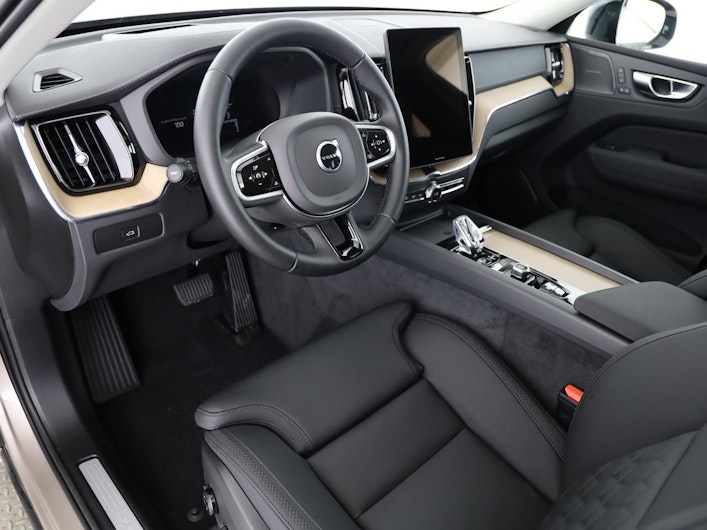 image du véhicule VOLVO XC60