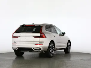 Volvo XC60 2.0 B5 MH Ultra Dark AWD