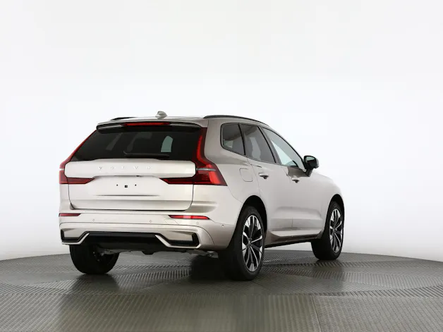 Volvo XC60 2.0 B5 MH Ultra Dark AWD