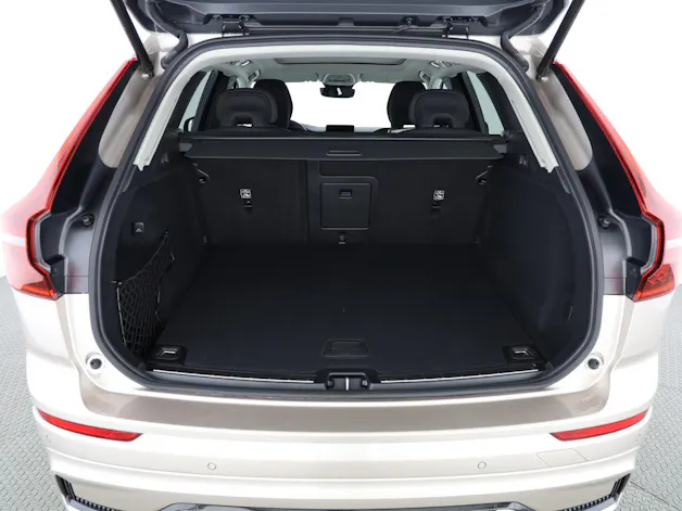 Volvo XC60 2.0 B5 MH Ultra Dark AWD