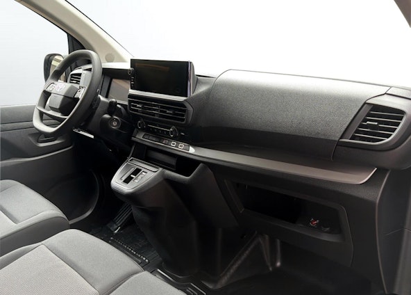 Vehicle image 11 Vehicle image 11