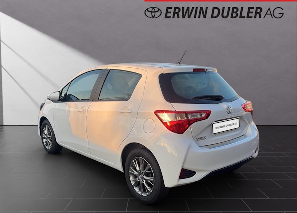 Vehicle image 2 Vehicle image 2