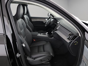 Vehicle image VOLVO XC90 2.0 B5 MH Ultra Dark AWD