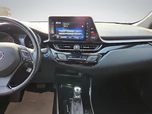 Toyota C-HR 1.8 VVTi HSD Trend