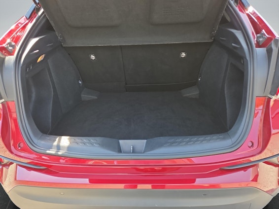 Vehicle image 17 Vehicle image 17