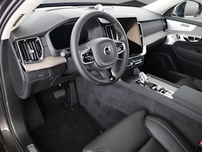 Vehicle image VOLVO XC90 2.0 B5 MH Ultra Dark AWD