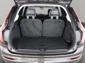 Vehicle image VOLVO XC90 2.0 B5 MH Ultra Dark AWD