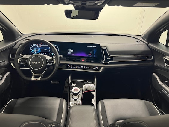 Vehicle image 5 Vehicle image 5