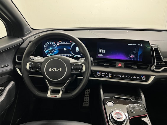 Vehicle image 6 Vehicle image 6