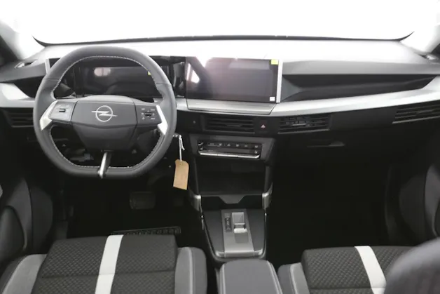 Opel 1.2 T HEV 145 GS