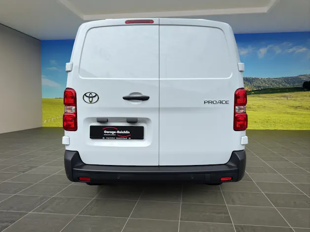 Toyota PROACE Van L2 2.0 D Active