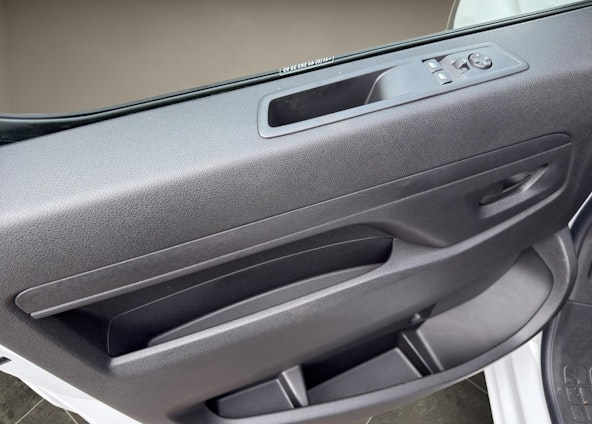 Vehicle image 8 Vehicle image 8