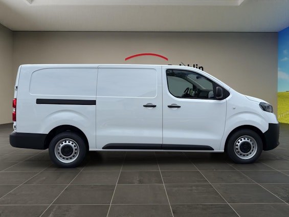 Vehicle image 5 Vehicle image 5