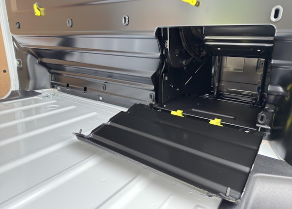 Vehicle image 16 Vehicle image 16