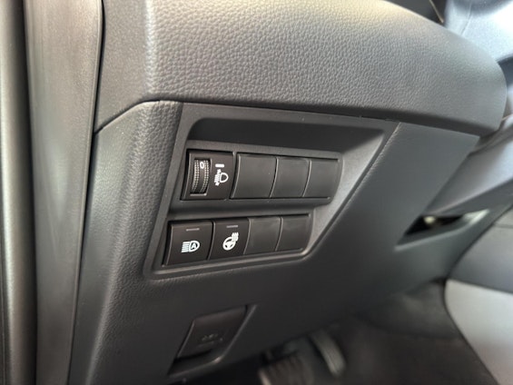 Vehicle image 11 Vehicle image 11