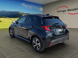 Toyota Yaris 1.5 VVT-i HSD Trend 116