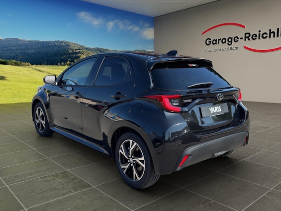 Vehicle image 2 Vehicle image 2