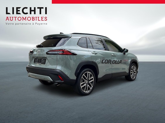 Vehicle image 4 Vehicle image 4