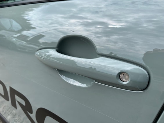 Vehicle image 19 Vehicle image 19