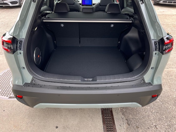 Vehicle image 10 Vehicle image 10