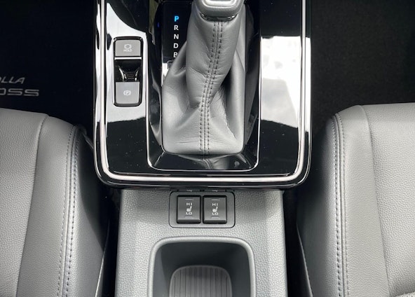 Vehicle image 16 Vehicle image 16