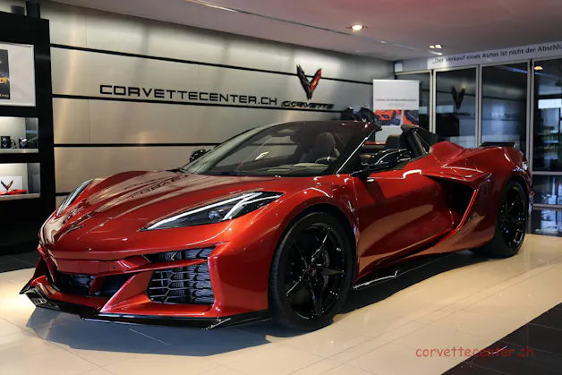 Chevrolet Corvette E-Ray 3LZ Convertible