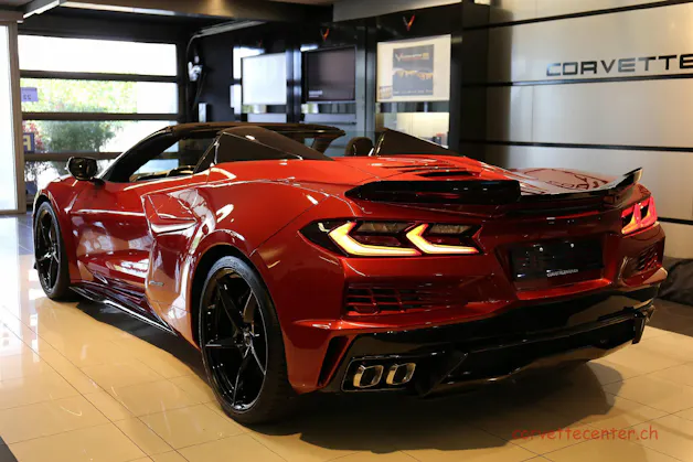 Chevrolet Corvette E-Ray 3LZ Convertible