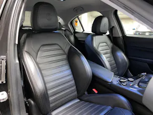 Alfa Romeo Giulia 2.0 MA 280 AT Q4 Ve