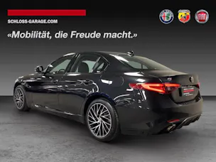 Alfa Romeo Giulia 2.0 MA 280 AT Q4 Ve