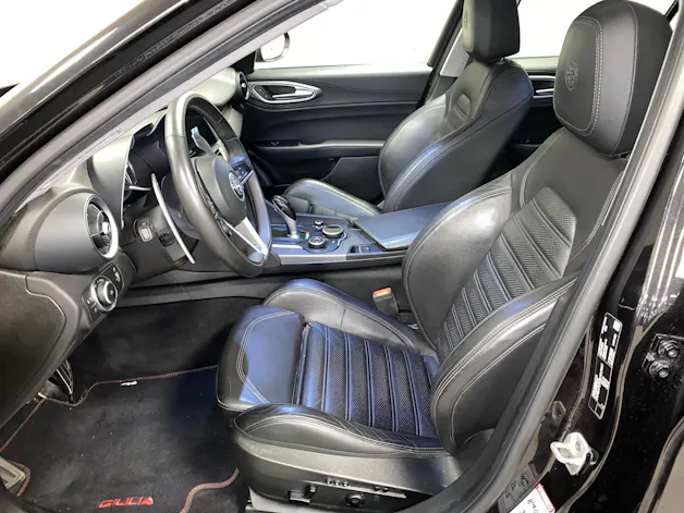 Alfa Romeo Giulia 2.0 MA 280 AT Q4 Ve