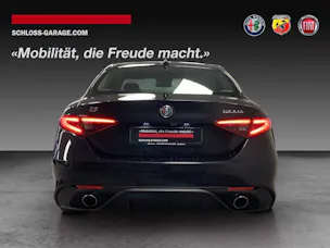 Alfa Romeo Giulia 2.0 MA 280 AT Q4 Ve