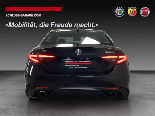 Alfa Romeo Giulia 2.0 MA 280 AT Q4 Ve