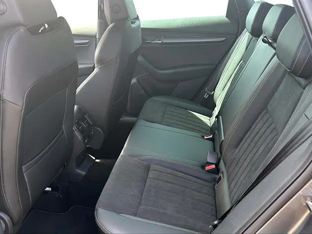 Škoda Karoq 2.0 TSI SportLine 4x4 DSG
