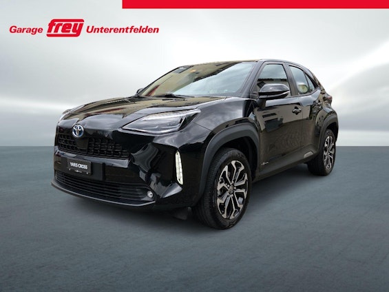 First vehicle image
