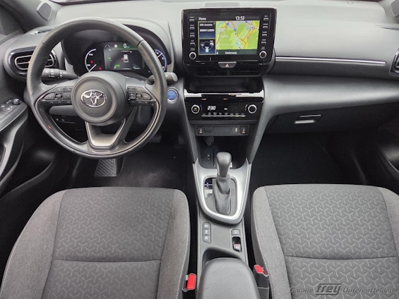 Vehicle image 7