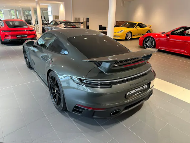 Porsche 911 Carrera 4 GTS PDK