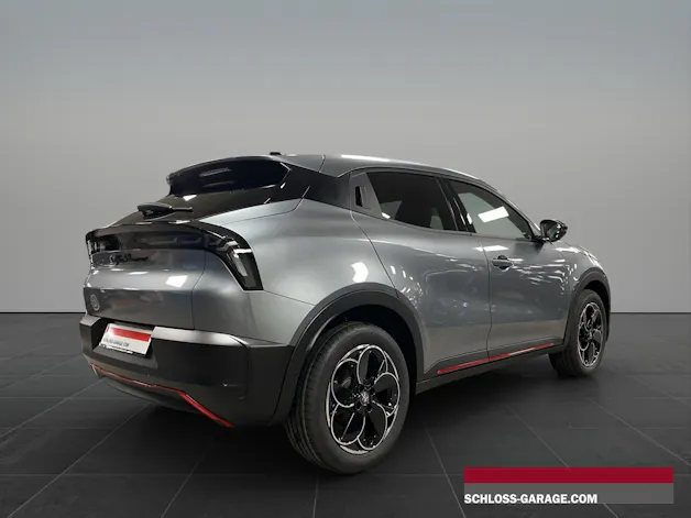 Alfa Romeo Junior Elettrica Speciale Pack Tech