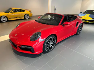 Porsche 911 Turbo S Cabriolet PDK