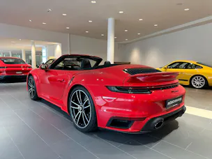 Porsche 911 Turbo S Cabriolet PDK