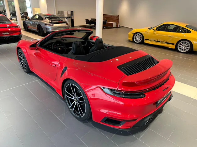 Porsche 911 Turbo S Cabriolet PDK