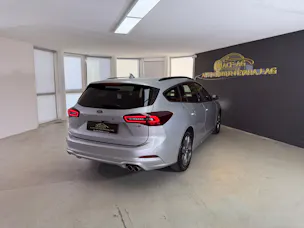 Ford Focus 1.0 MHEV ST-Line Automat